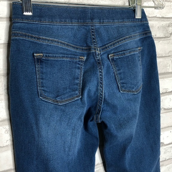 Old Navy denim skinny jeans, size large (10/12) - Picture 5 of 7